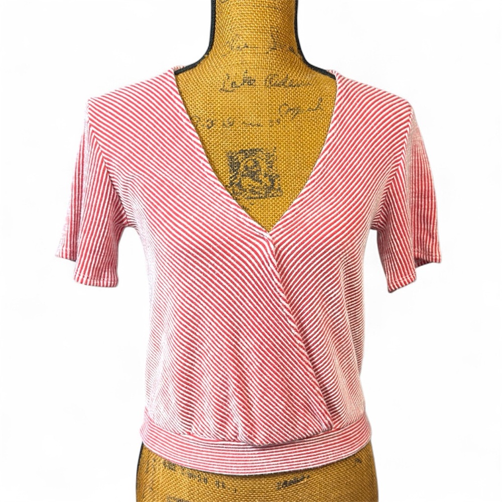 🧁Striped V-Neck Wrap Short Sleeve Top - Red/White